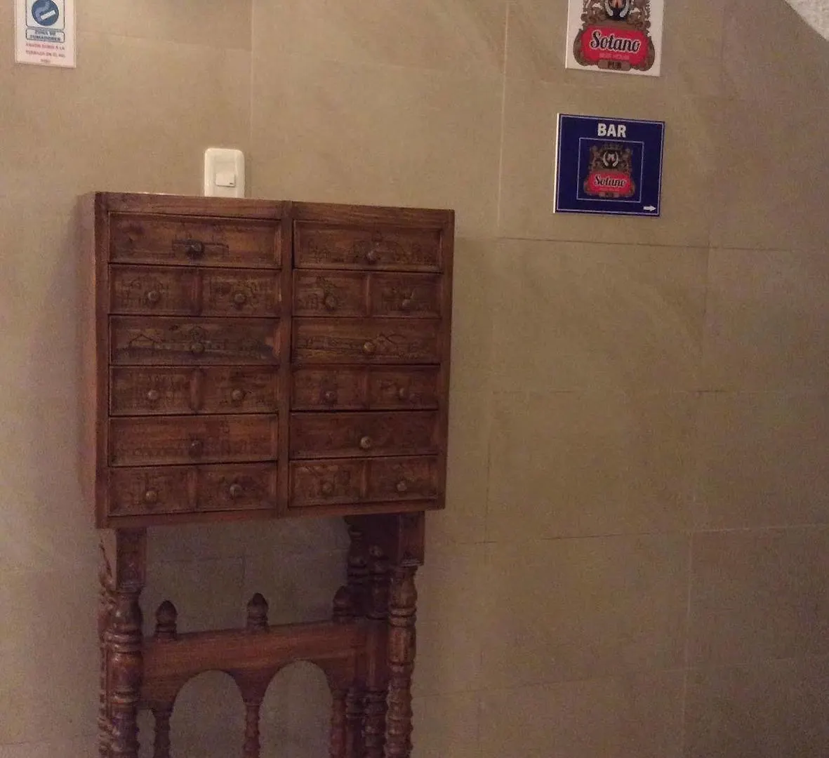 Hostal Mitad Del Mundo Quito 3*,