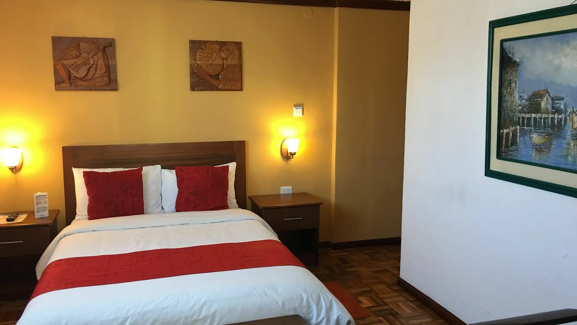 *** Hotel Hostal Mitad Del Mundo Quito Ecuador